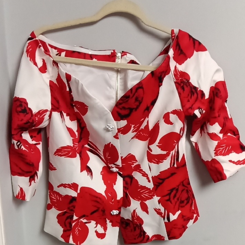 Floral Red and White Women's Top